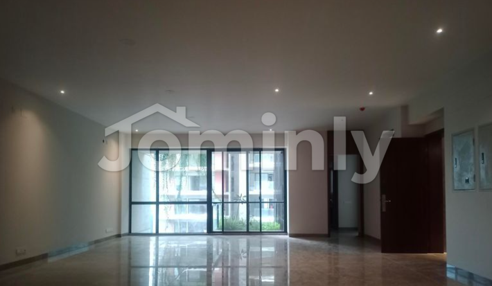 Luxury 4 Bedroom Apartment for Rent in Gulshan Dhaka | 5,400 Sqft | Pool & Gym Facilities