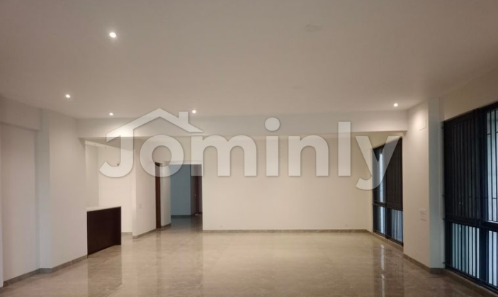 Luxury 4 Bedroom Apartment for Rent in Gulshan Dhaka | 5,400 Sqft | Pool & Gym Facilities - 2