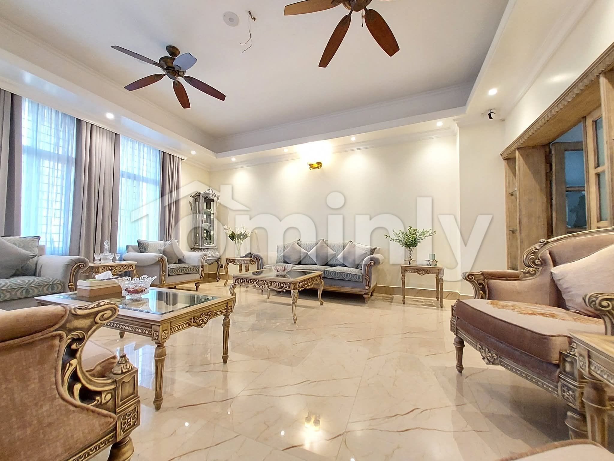 Fully Furnished 4,200 Sq Ft Luxury Apartment for Sale in Bashundhara R/A, Dhaka - 2