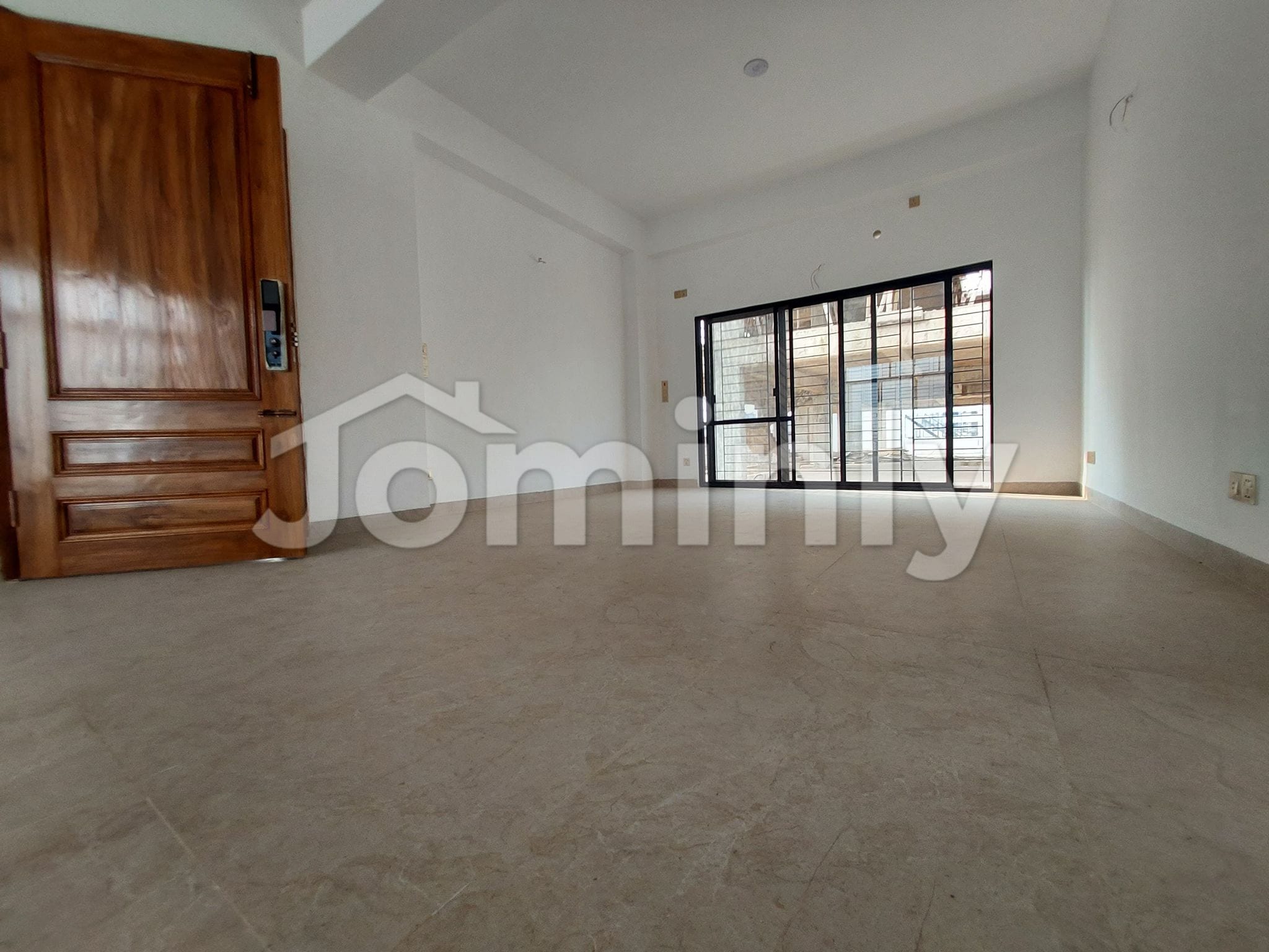 Corner 2,140 Sq Ft Top-Floor Apartment for Sale in Block K, Bashundhara R/A - 4
