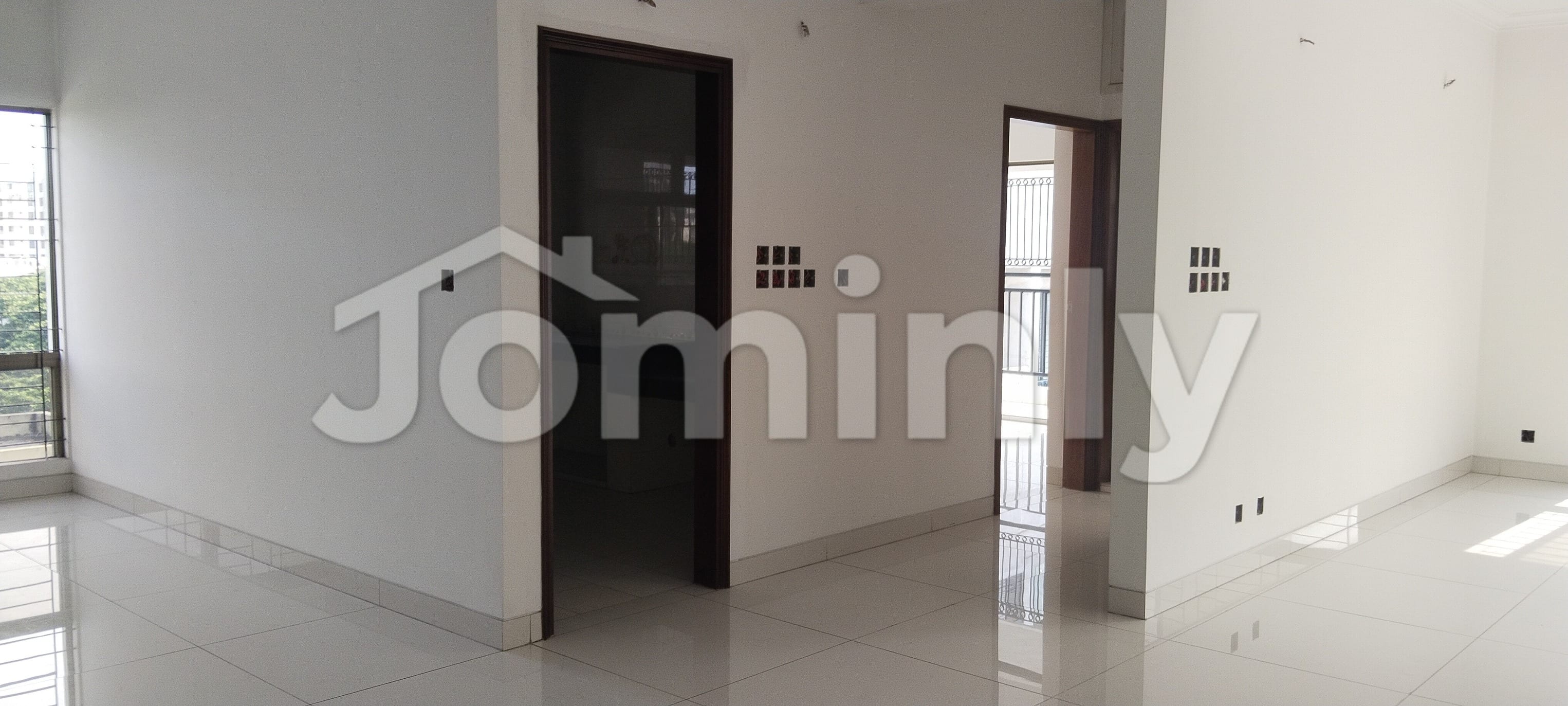 West-Facing 2,044 Sq Ft Apartment for Sale in Dhanmondi 32, Dhaka