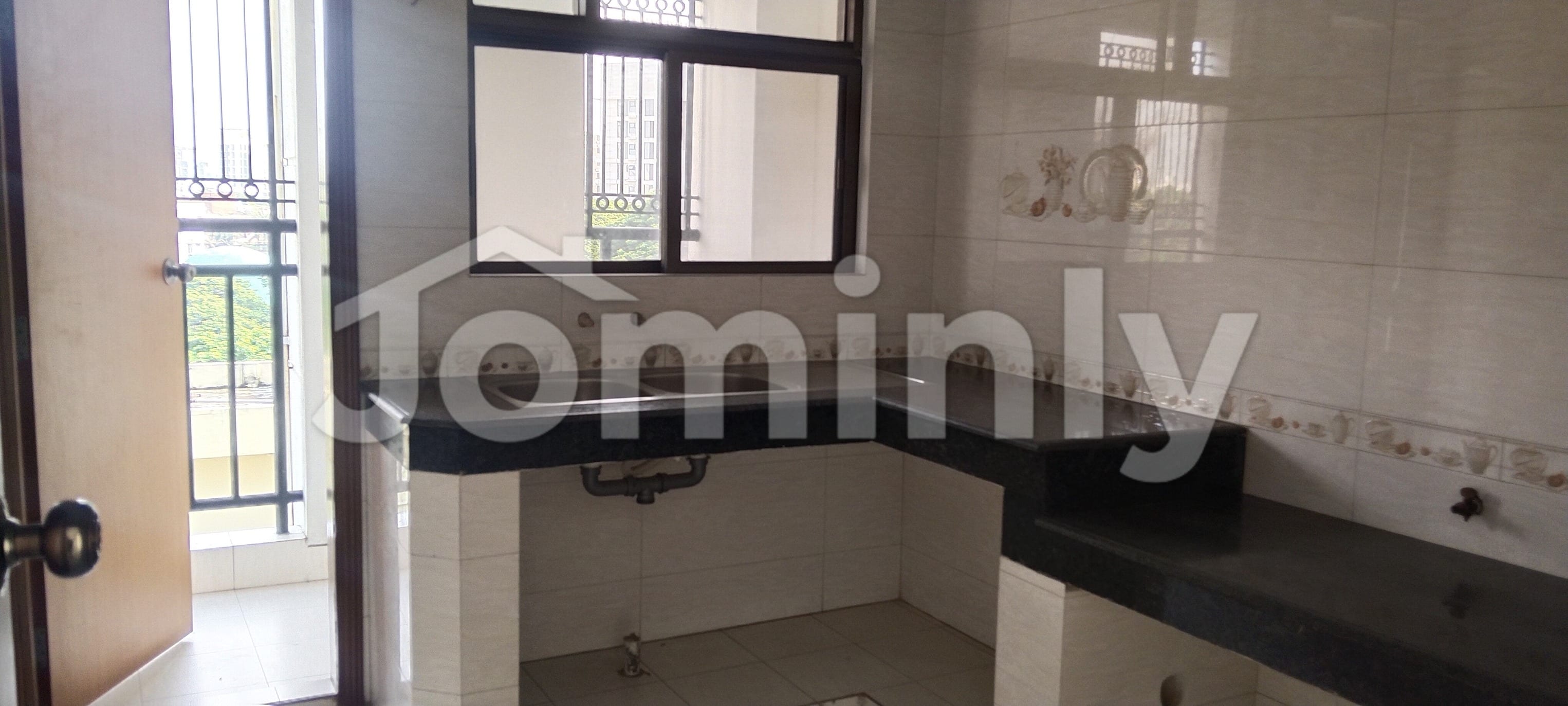 West-Facing 2,044 Sq Ft Apartment for Sale in Dhanmondi 32, Dhaka - 4