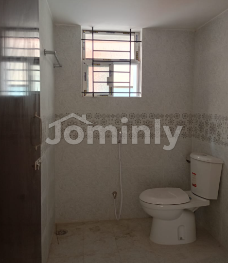 Brand New 1,650 Sq Ft Single-Unit Apartment for Sale in Bashundhara R/A, Block I - 3