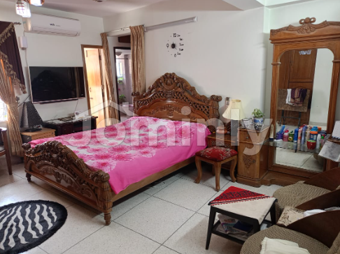 Luxury 2,300 Sq Ft Duplex Apartment with Parking for Sale in Paribagh, Dhaka - 3