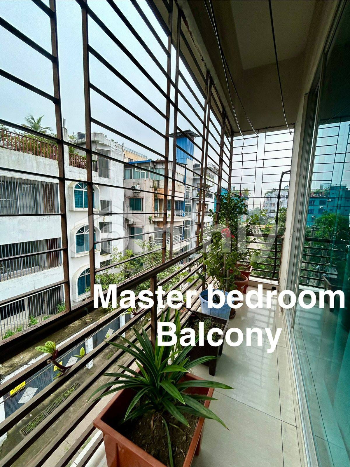 South-Facing 1,800 Sq Ft Apartment for Sale in Uttara Sector 5, Dhaka - 4