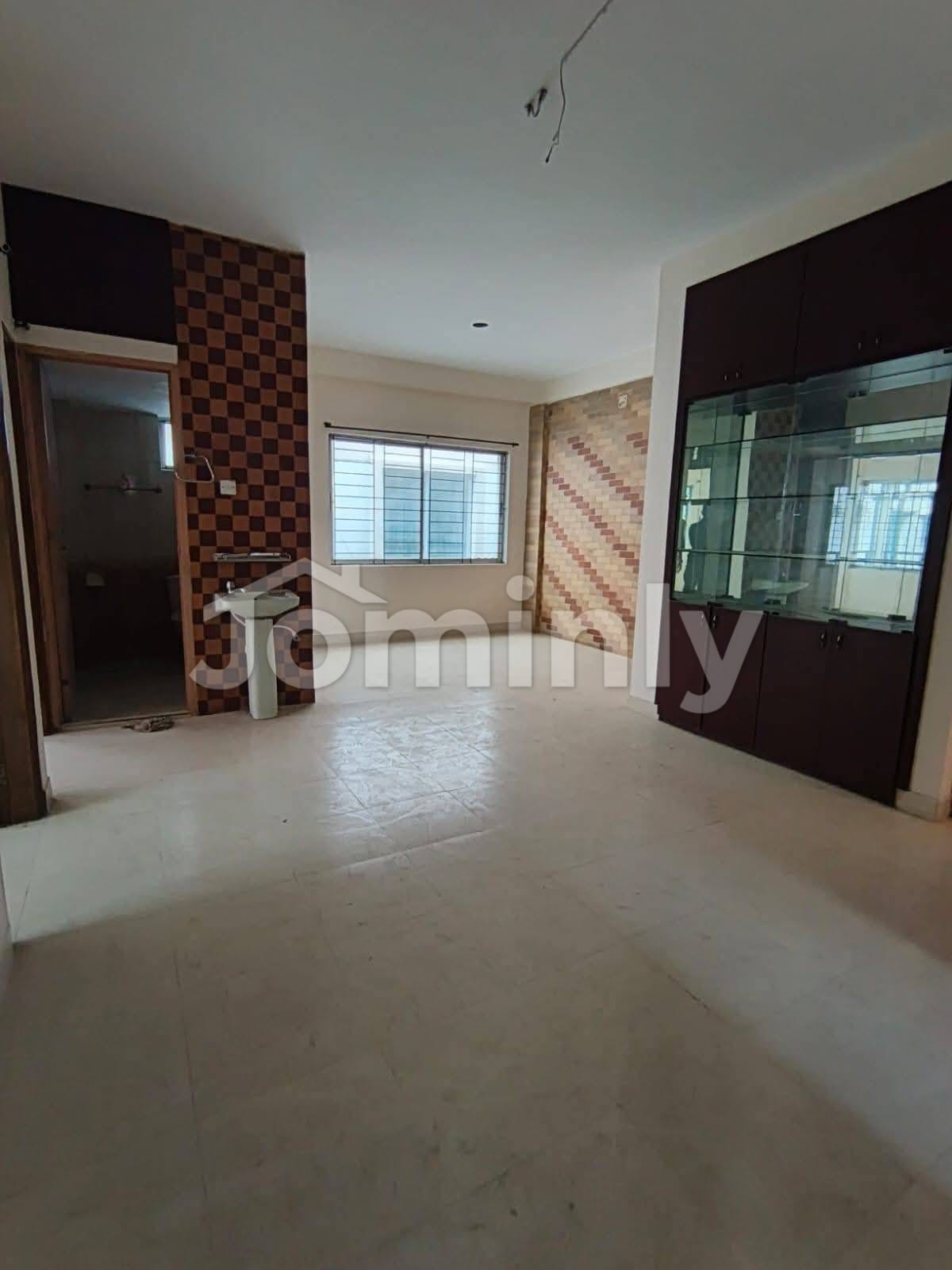 930 Sq Ft Ready Flat for Sale in Uttara Sector 05, Dhaka - 4