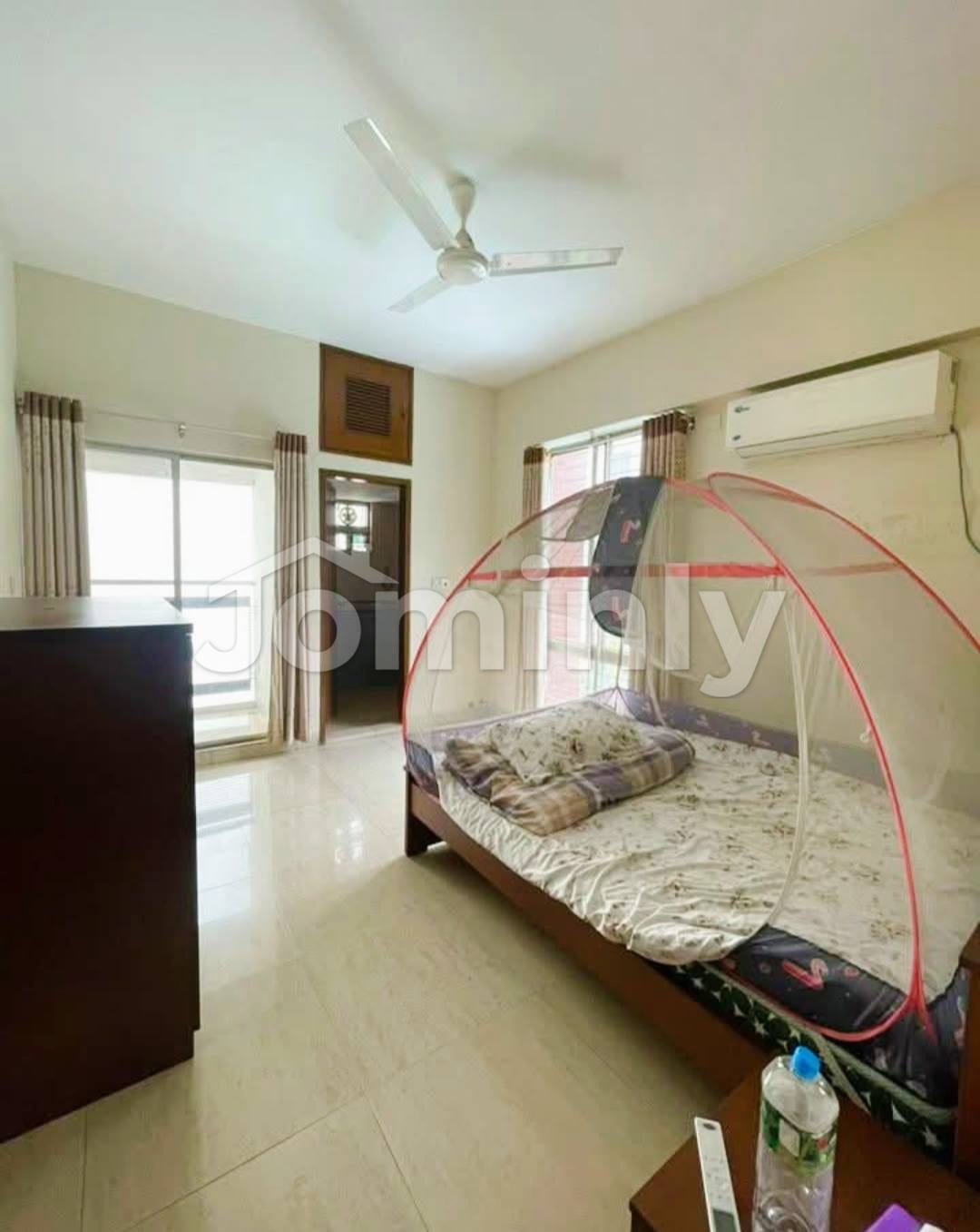 2600 Sq Ft South-Facing Ready Flat for Sale in Uttara Sector-7, Dhaka - 2