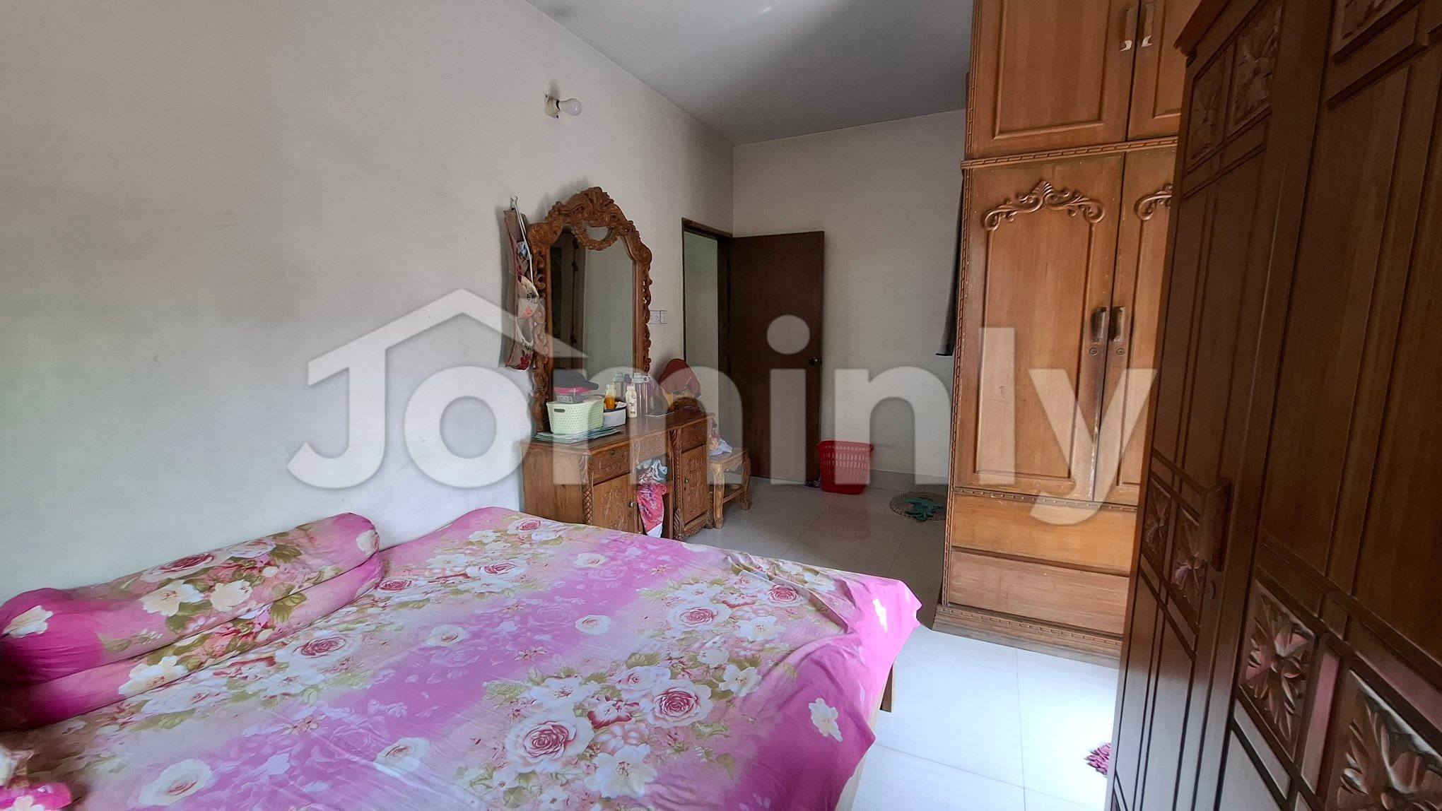 1210 Sqft South-Facing Roadside Flat for Sale in Banashree, Dhaka - 3