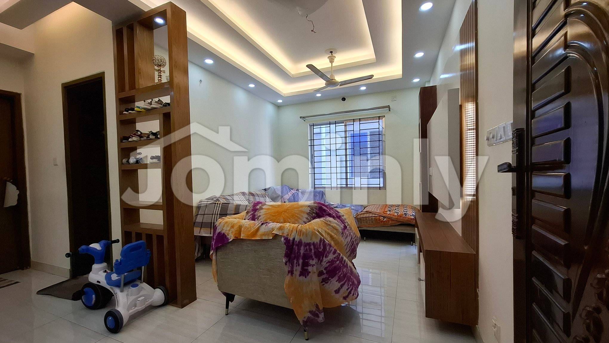 North-Facing 3 Bedroom Apartment for Sale in Aftabnagar E Block | 1470 Sq Ft - 2