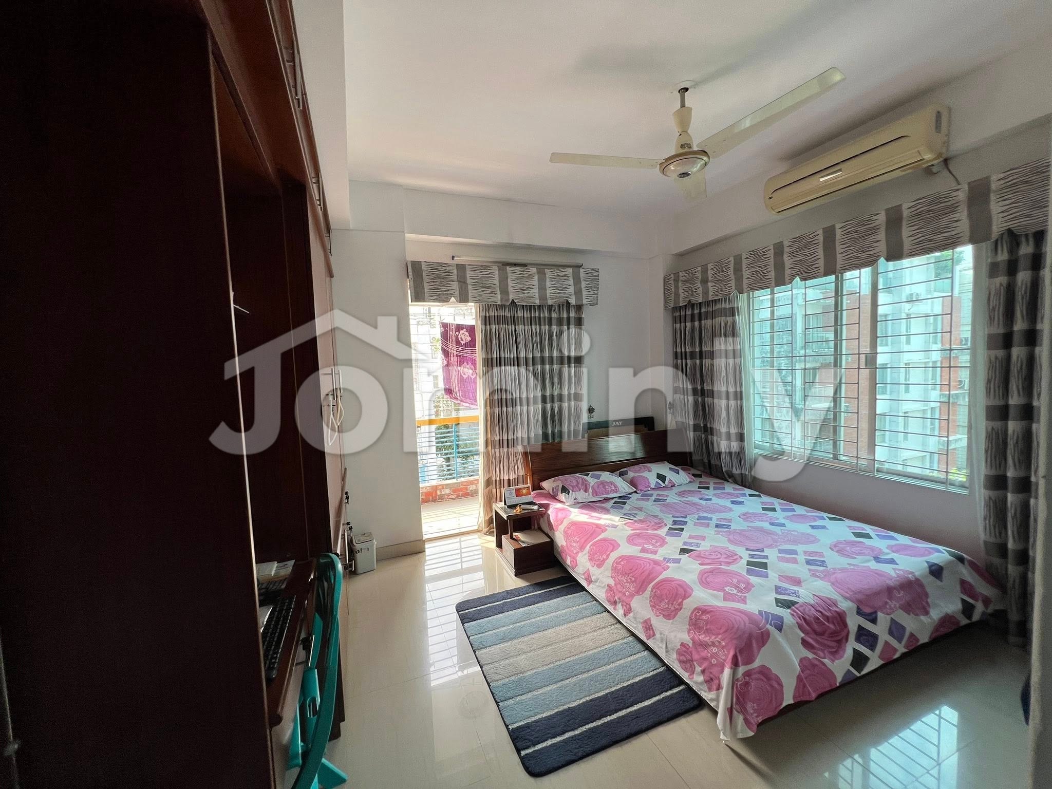 Ready Premium Family Apartment for Sale in Bashundhara R/A – Block B - 5