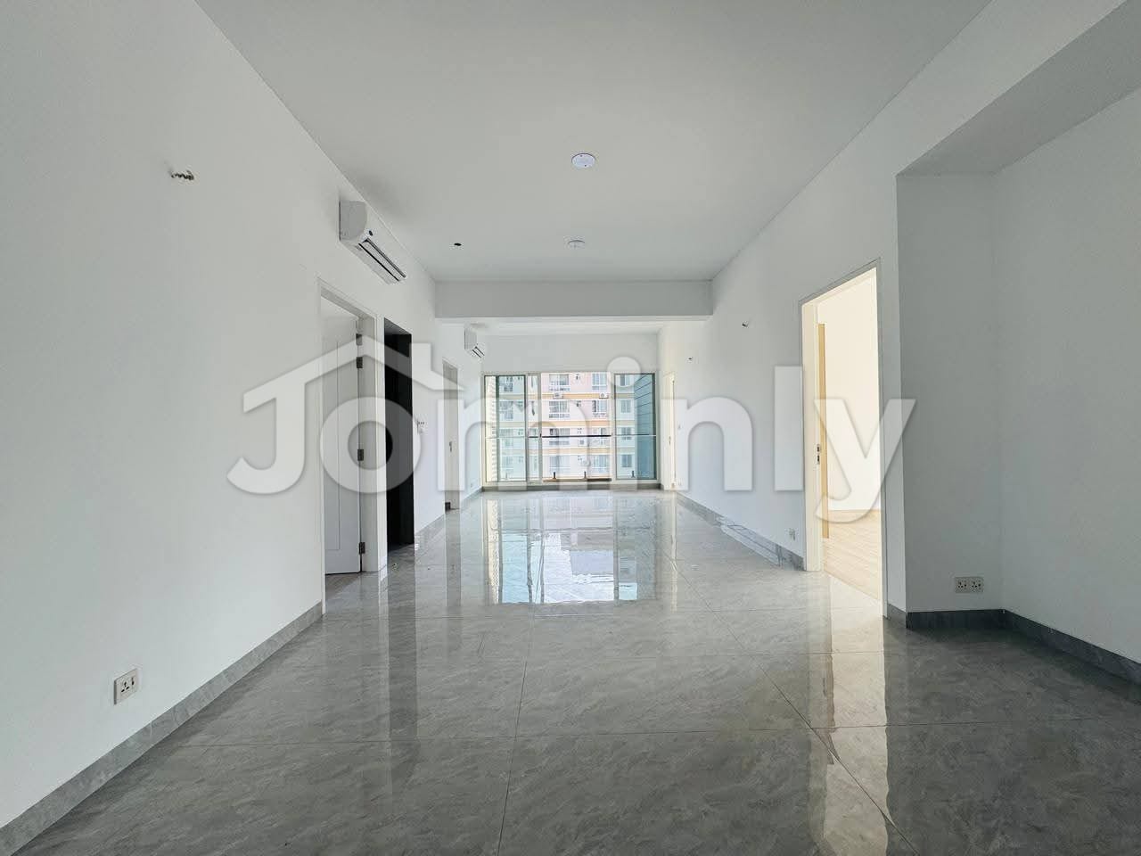 Luxurious 4100 Sqft 4-Bedroom Apartment for Rent in Gulshan-2 Diplomatic Zone, Dhaka - 3