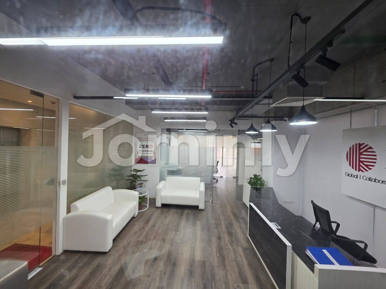 Expansive 5,445 Sqft Premium Commercial Office Space for Rent in Gulshan 1, Dhaka - 2