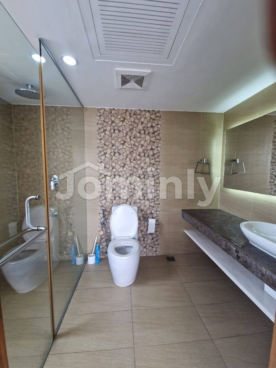 Luxurious 3800 Sqft 4-Bedroom Apartment for Rent in Gulshan-2 Diplomatic Zone - 4