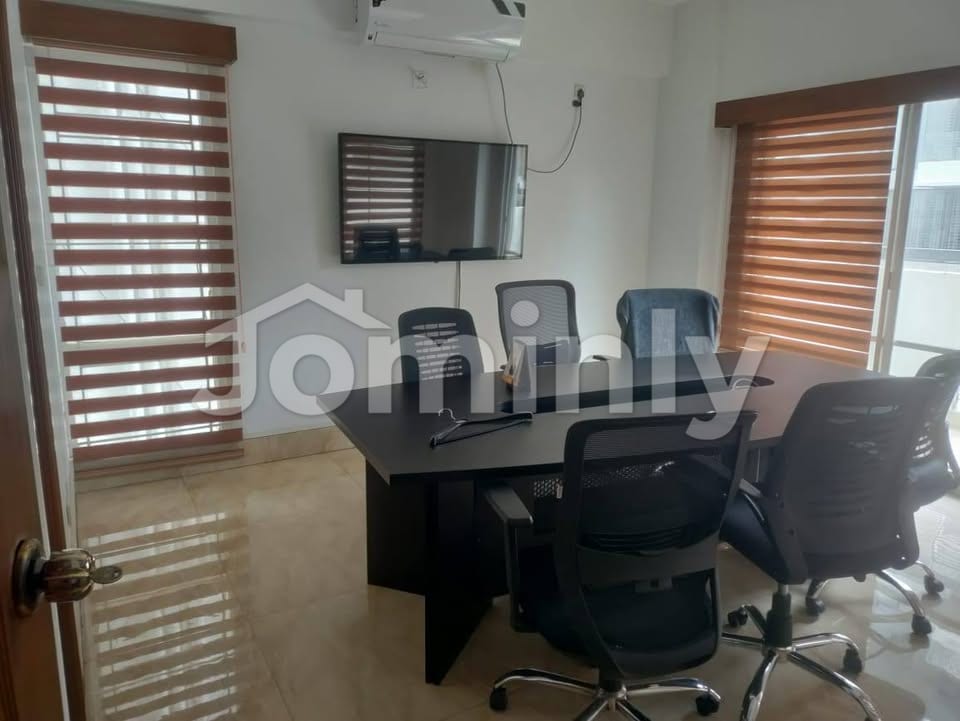 Premium 2500 Sqft Corporate Office Space for Rent at Banani Road 17, Dhaka