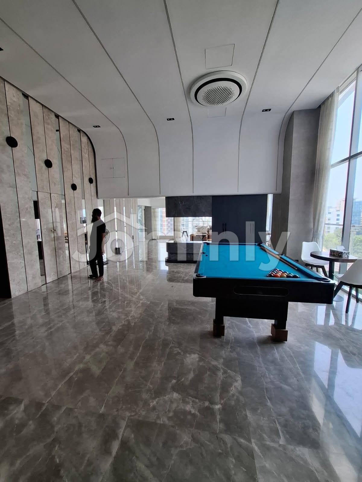 Grand 4500 Sqft Luxury Apartment for Rent in Gulshan-2 Diplomatic Zone - 2