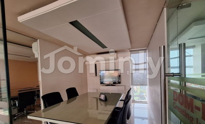 Exquisite 4500 Sqft South-Facing Duplex Commercial Office Space for Rent in Banani - 3
