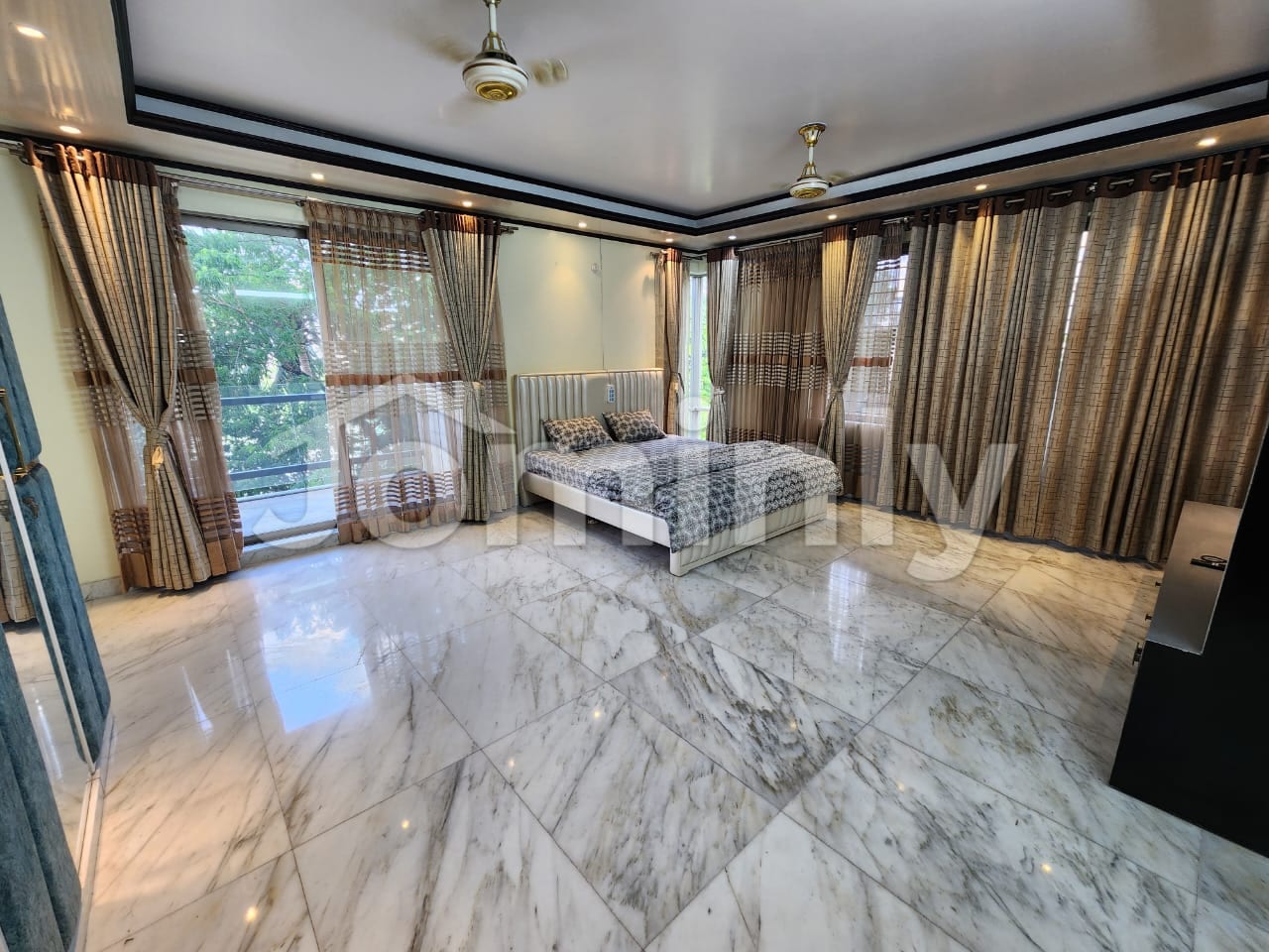 Exquisite 3000 Sqft Fully Furnished 3-Bedroom Apartment for Rent in Gulshan-2 Diplomatic Zone - 5