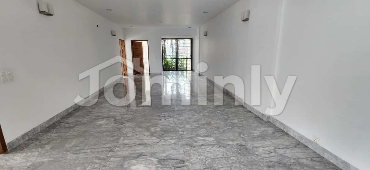 Exquisite 4200 Sqft Ultra-Luxury Apartment for Rent in Gulshan-2 Diplomatic Zone