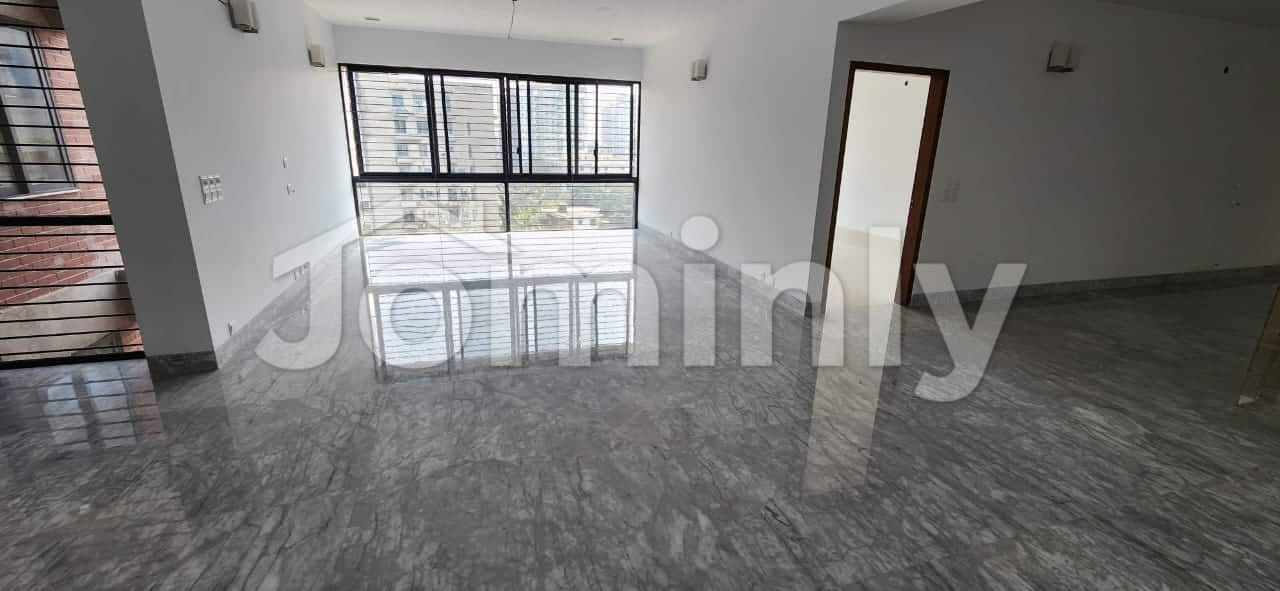 Exquisite 4200 Sqft Ultra-Luxury Apartment for Rent in Gulshan-2 Diplomatic Zone - 2