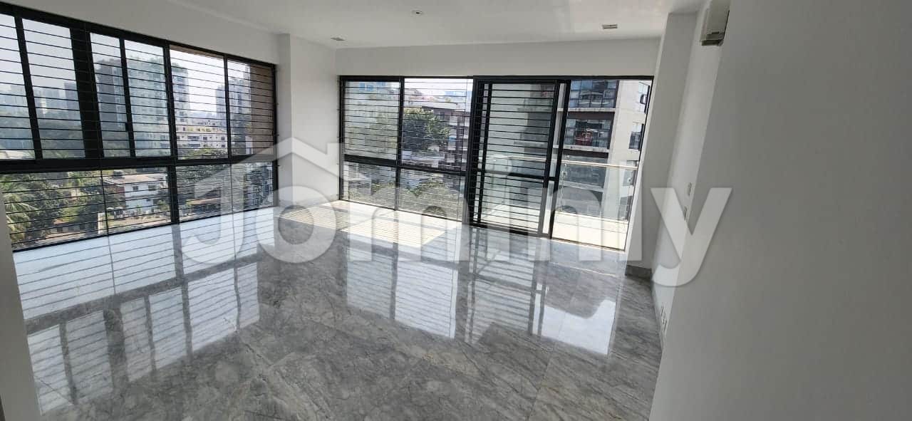 Exquisite 4200 Sqft Ultra-Luxury Apartment for Rent in Gulshan-2 Diplomatic Zone - 5