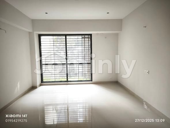 Spacious 2600 Sqft 3-Bedroom Brand New Apartment for Rent with Private Terrace - 2