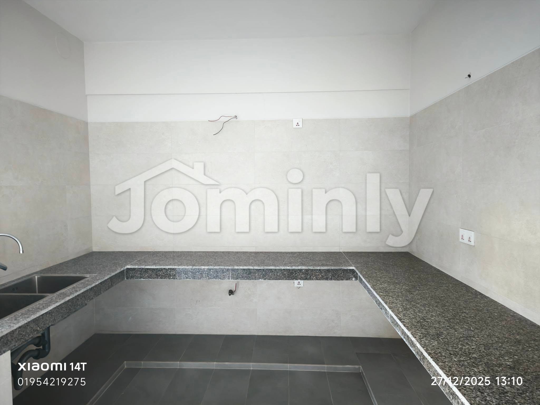 Spacious 2600 Sqft 3-Bedroom Brand New Apartment for Rent with Private Terrace - 3