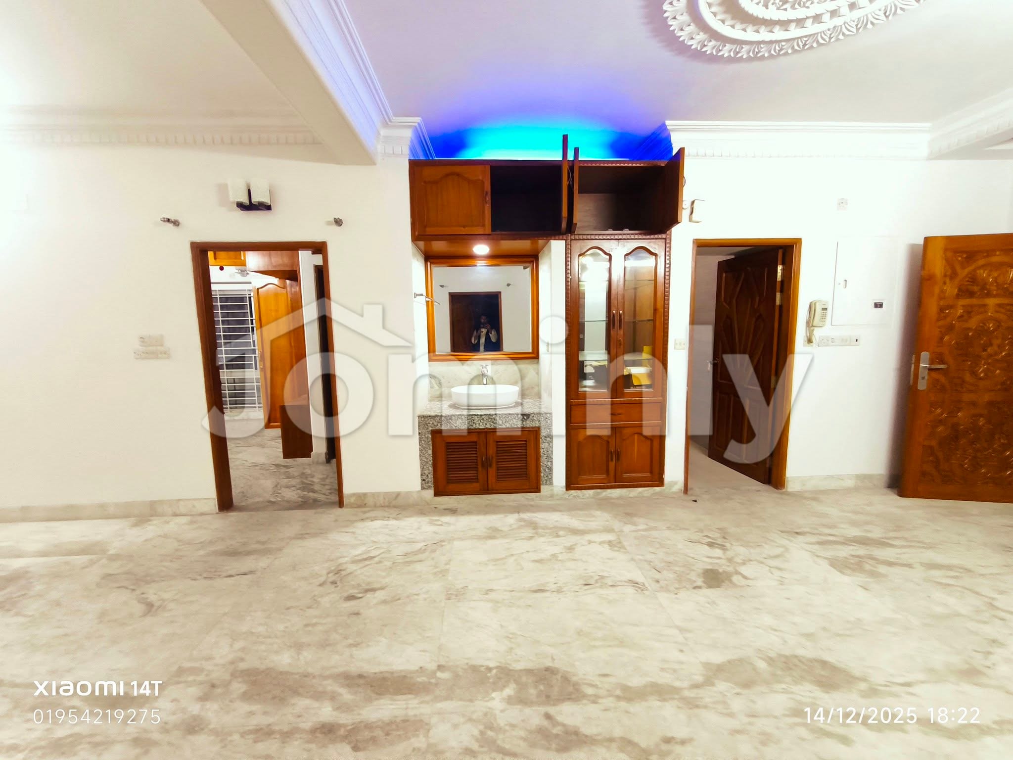Exclusive 2750 Sqft Single-Floor Residence for Rent in Gulshan-2 | Brand New & Highly Private