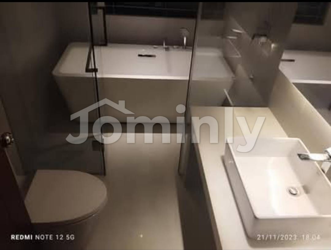 Spacious 4200 Sqft 4-Bedroom Luxury Apartment for Rent in Banani | High-Floor with Panoramic Views