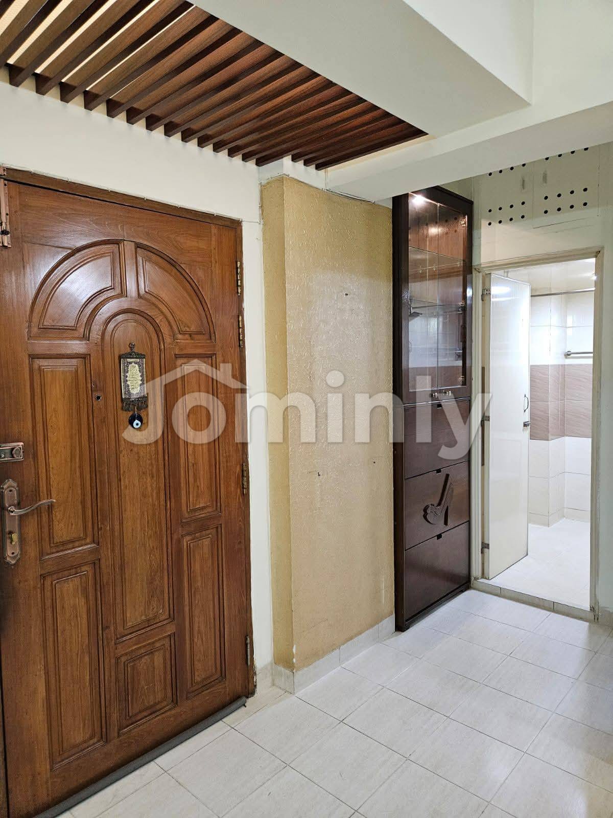 Fully Furnished 3-Bedroom South-Facing Apartment for Rent in Bashundhara R/A | Titas Gas & Parking Included