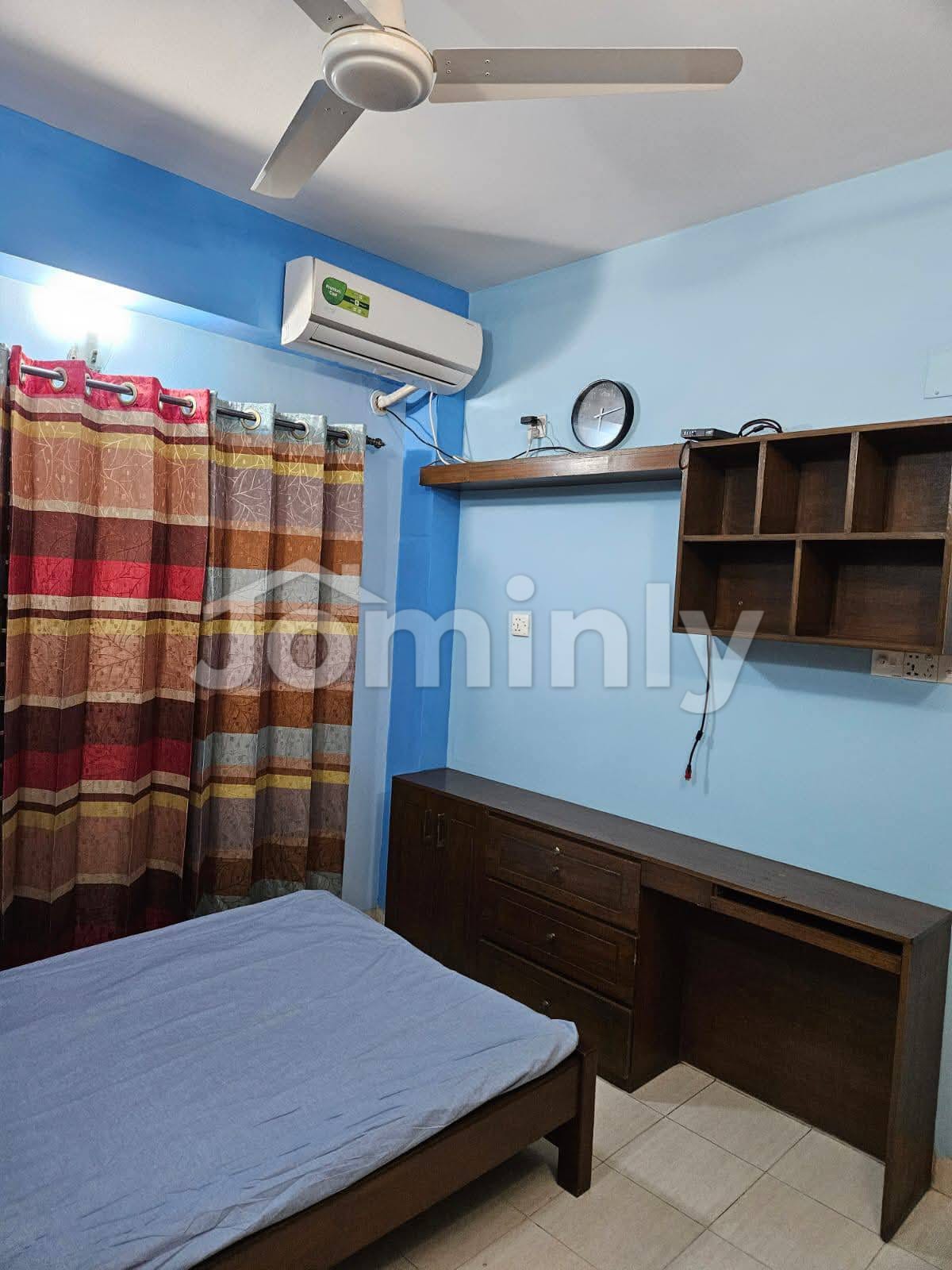 Fully Furnished 3-Bedroom South-Facing Apartment for Rent in Bashundhara R/A | Titas Gas & Parking Included - 3