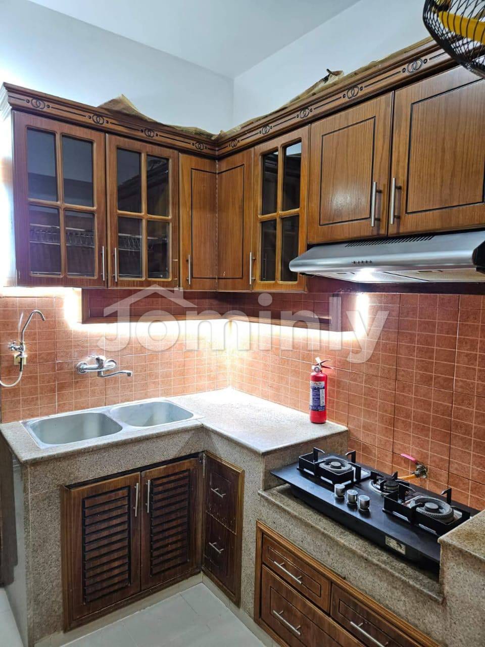Fully Furnished 3-Bedroom South-Facing Apartment for Rent in Bashundhara R/A | Titas Gas & Parking Included - 5