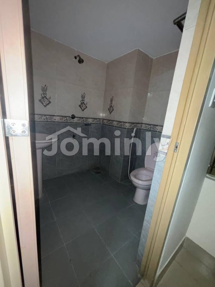 Spacious 1750 Sqft 3-Bedroom Apartment for Rent in Bashundhara R/A | Block-D, Road-10 - 4