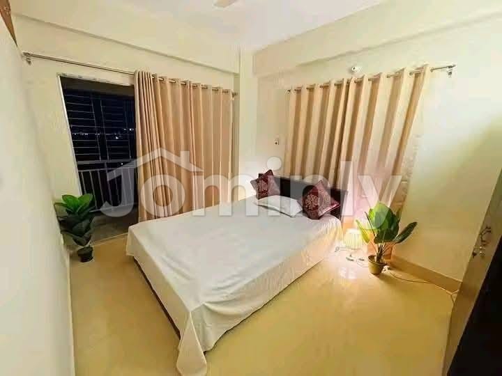 Premium Master Bedrooms in Bachelor Service Apartment | Uttara Sector-15 | Lakeside & Metro View
