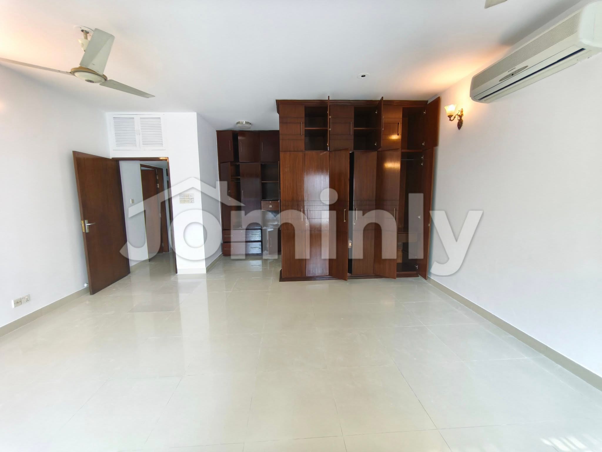 Spacious 3500 Sqft 4-Bedroom Luxury Residence for Rent in North Gulshan | 2 Parking Slots - 3