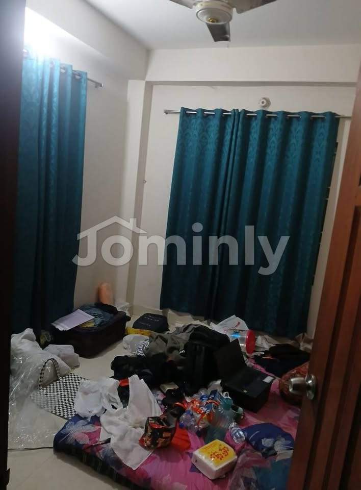 Affordable 1250 Sqft 3-Bedroom Apartment in Bashundhara R/A | Block-I | All-Inclusive Rent - 5