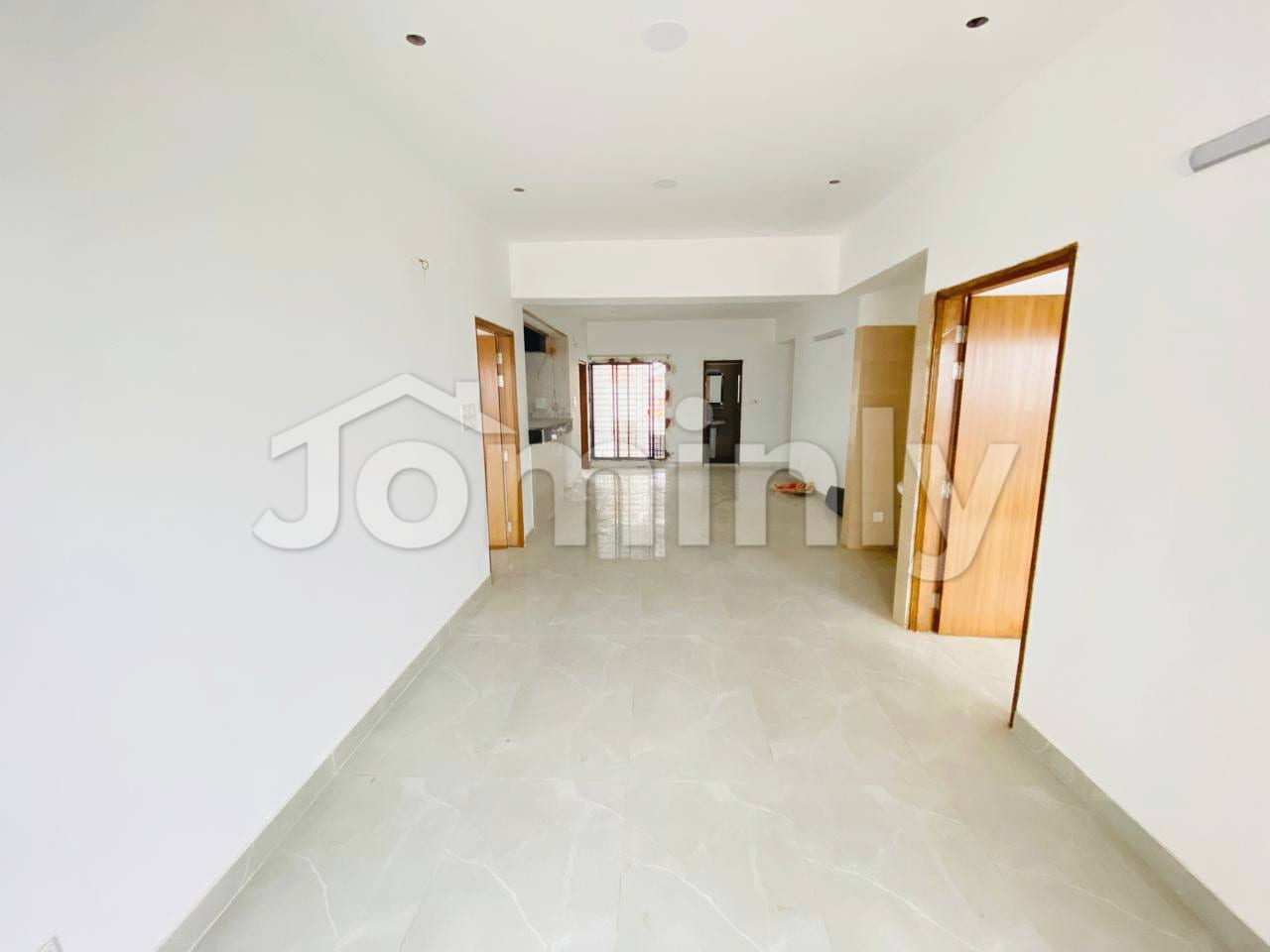 Brand New 2350 Sqft 4-Bedroom Luxury Apartment in Bashundhara R/A | South-Facing | 5th & 9th Floor