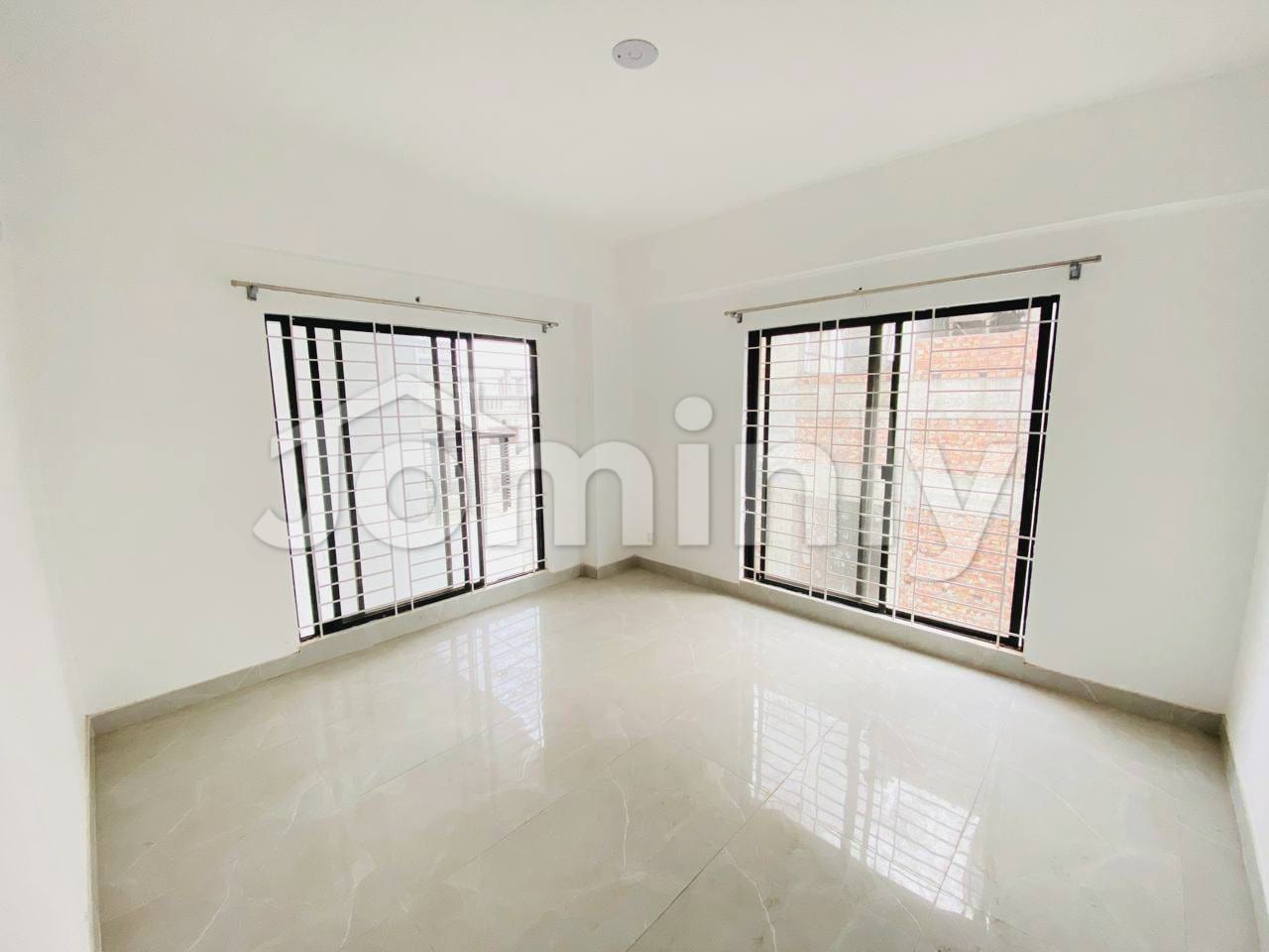 Brand New 2350 Sqft 4-Bedroom Luxury Apartment in Bashundhara R/A | South-Facing | 5th & 9th Floor - 3