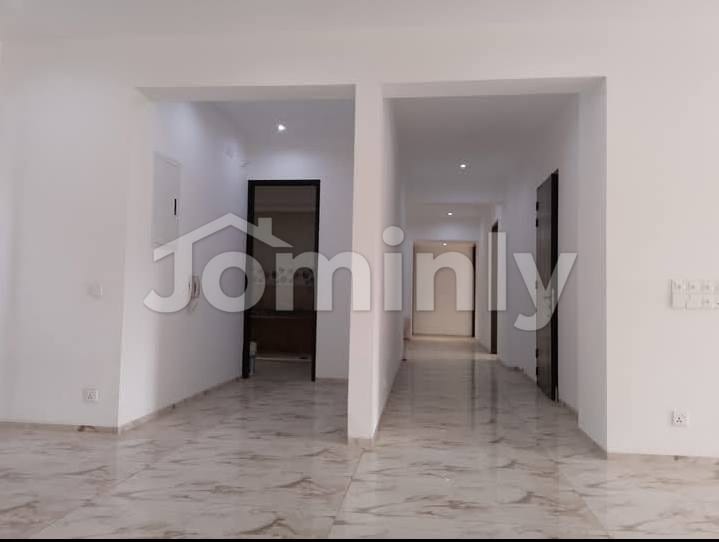 Magnificent 4000 Sqft 5-Bedroom Executive Residence for Rent in Bashundhara R/A | Block-C | All-Inclusive Rent - 3