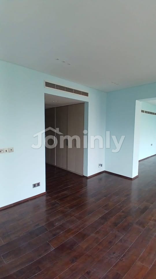 Magnificent 4247 Sqft Semi-Furnished Residence in Gulshan-2 | Road 47 | Rooftop Pool & Gym - 4