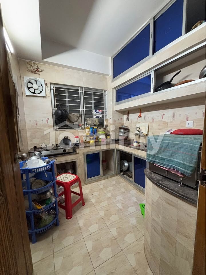 Spacious 1580 Sqft 4-Bedroom Apartment for Rent in Bashundhara R/A | Block-G, Road 17 - 4