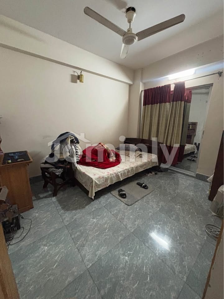 Spacious 1580 Sqft 4-Bedroom Apartment for Rent in Bashundhara R/A | Block-G, Road 17 - 5