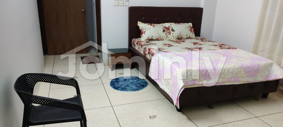 Luxury Lakefront Fully Furnished Airbnb in Dhanmondi | Private Bathtub & Hot Tub | Secure Parking - 4