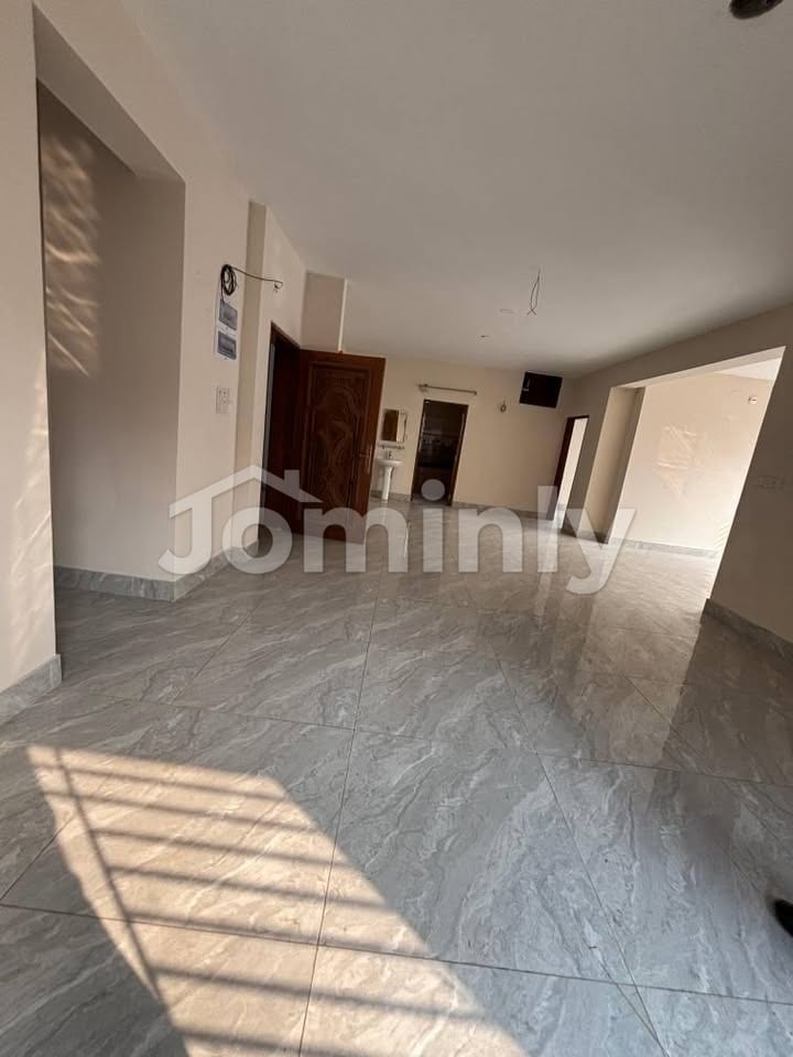 Spacious 2500 Sqf 4-Bedroom Apartment for Rent in Block K, Road 9 | Move-in Ready for January - 2