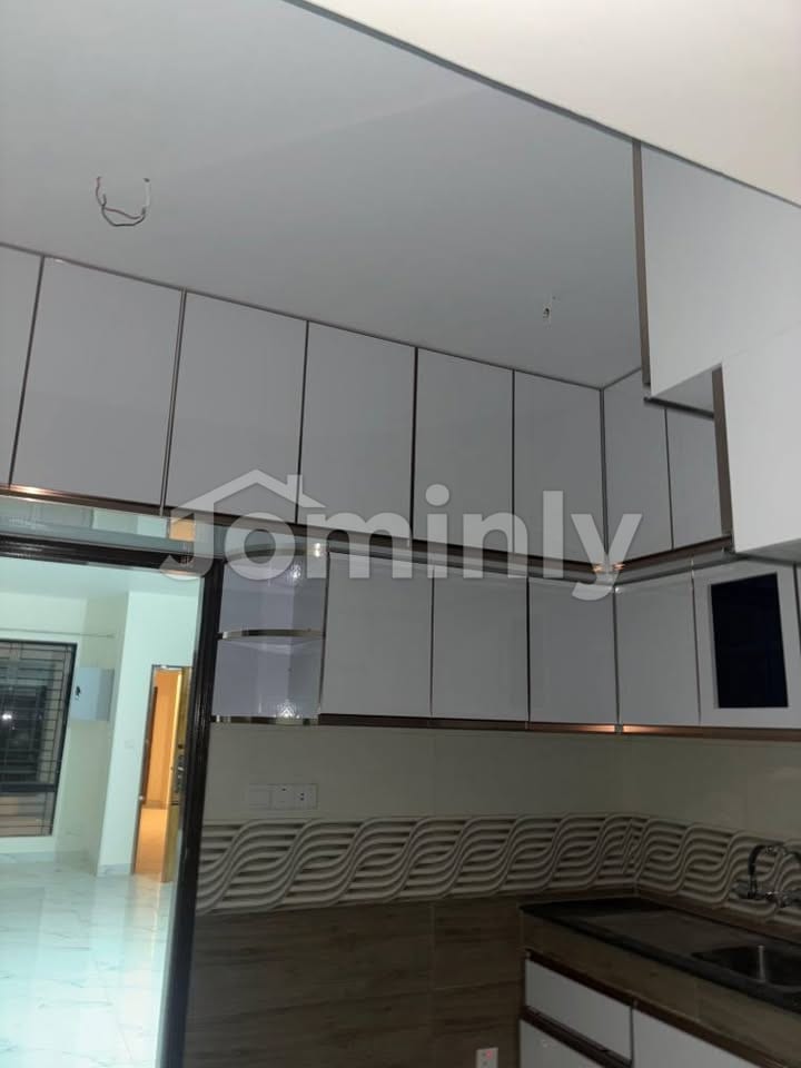 Executive 2450 Sqf 4-Bedroom Family Apartment for Rent in Block G, Bashundhara R/A | Available from December - 3