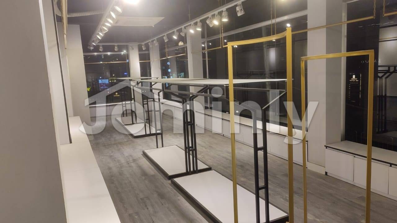 Premium 3300 Sqf Commercial Space for Rent in Banani Prime Location | Ideal for Showroom, Restaurant, or Brand Shop - 5
