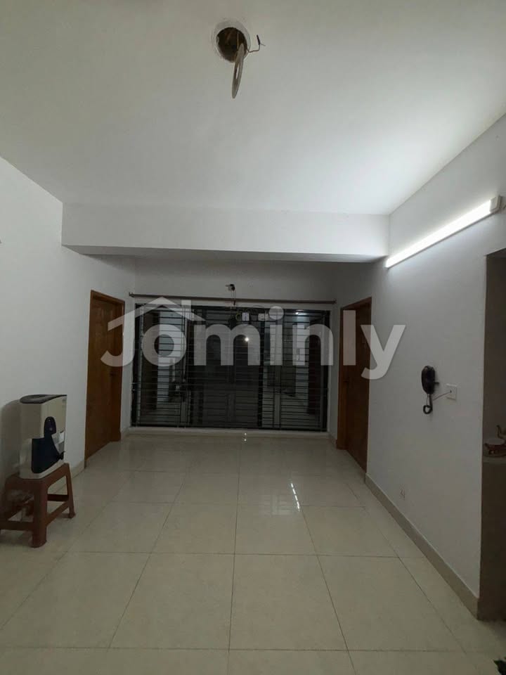 1700 Sqf 3-Bedroom Family Apartment for Rent in Block F, Bashundhara R/A | Available January 2026