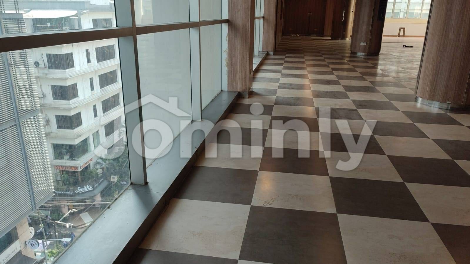 Massive 7793 Sqft Prime Commercial Space for Rent | Gulshan-1 Avenue | Near Gulshan Circle - 5