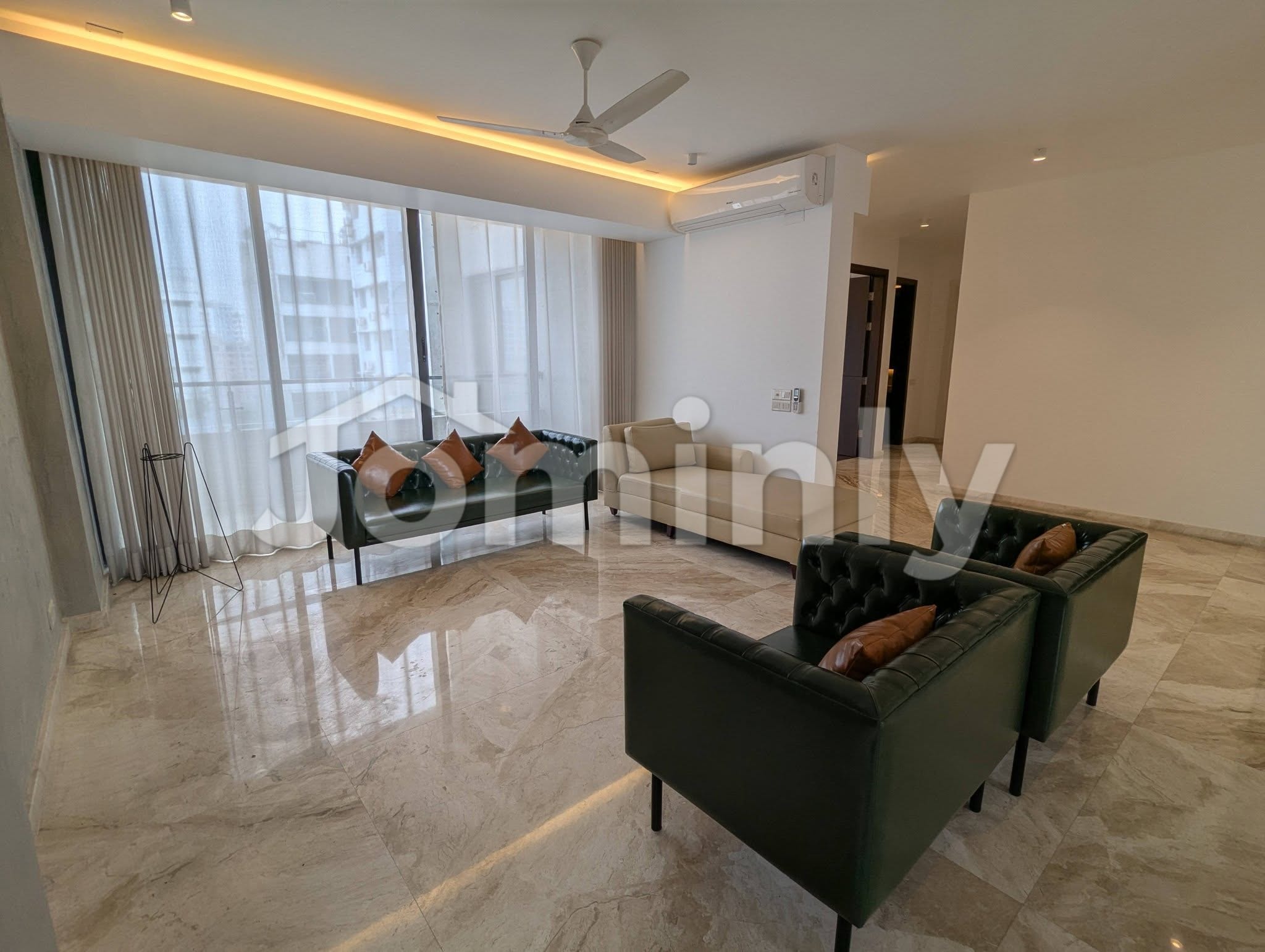 Opulent 4500 Sqft Fully Furnished Penthouse-Style Apartment | Gulshan-2 | High Floor with Pool & Gym - 2
