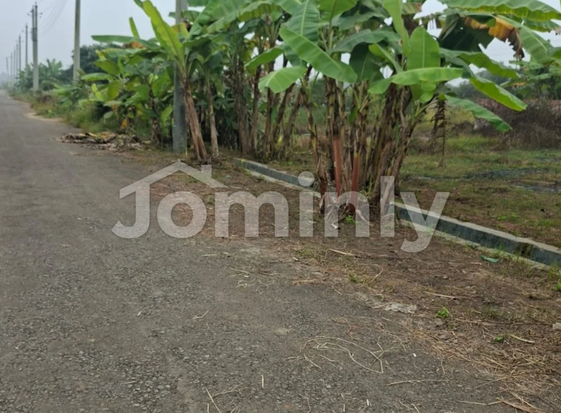 Exclusive 3-Katha Lake-View Residential Plot for Sale in Purbachal Sector 9 | Prime North-Facing Location near CBD