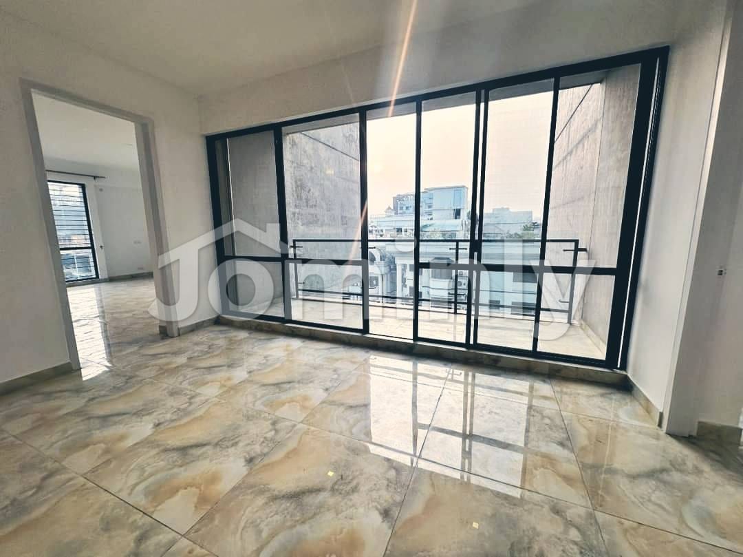 Ultra-Luxury 5500 SFT 4-Bedroom Grand Apartment for Rent in Gulshan 2 | Ideal for Diplomats & Corporate Executives - 3